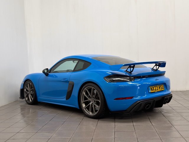 2023 Porsche 718 Cayman 4L Gt4 2dr - Photo 10