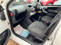USED 2014 14 CITROEN C1 1.0i Platinum Hatchback 5dr Petrol Manual Euro 5 (68 ps) Great Looking C1 - Excellent History + &pound;20 Tax