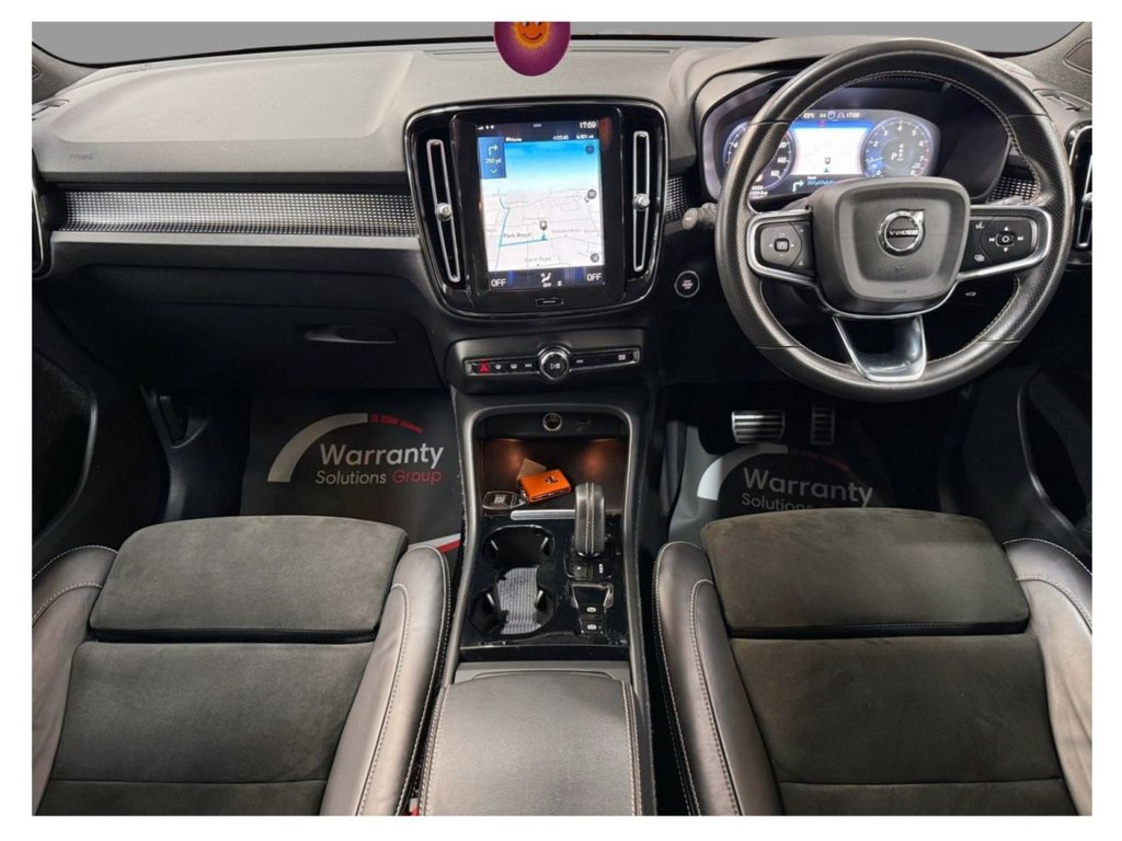 USED 2020 70 VOLVO XC40 1.5 T3 R-Design SUV 5dr Petrol Auto Euro 6 (s/s) (163 ps) NAV+FULL VOLVO M/D SERVICE HISTORY