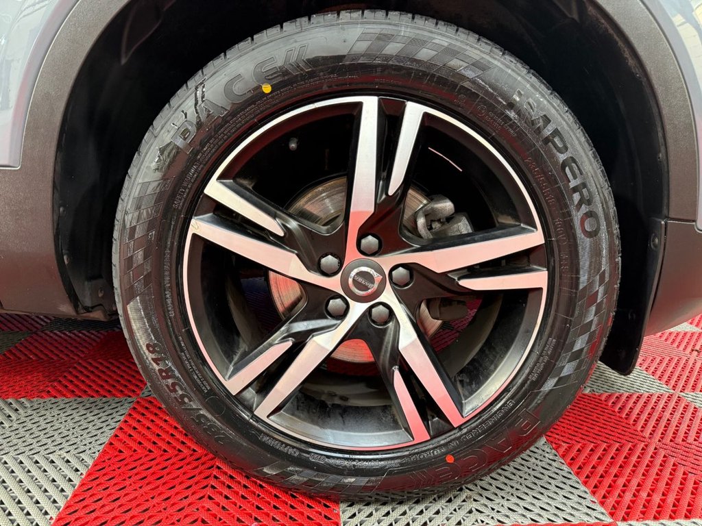 USED 2020 70 VOLVO XC40 1.5 T3 R-Design SUV 5dr Petrol Auto Euro 6 (s/s) (163 ps) NAV+FULL VOLVO M/D SERVICE HISTORY