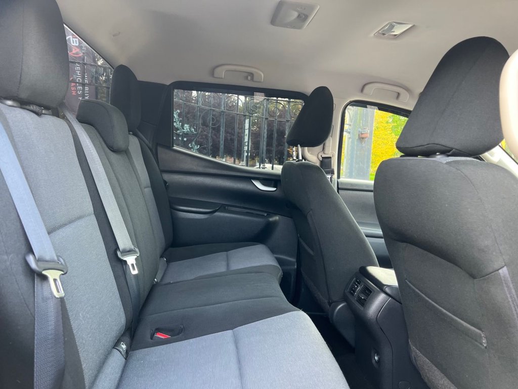 USED 2018 68 MERCEDES-BENZ X-CLASS 2.3 CDI BEECHWOOD CUSTOM Pickup Double Cab 4dr Diesel Auto 4MATIC Euro 6 (190 ps) *AWARD WINNING DEALERSHIP*