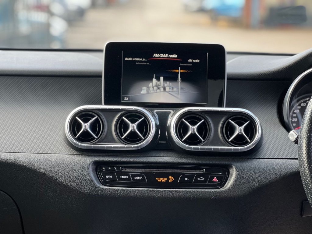 USED 2018 68 MERCEDES-BENZ X-CLASS 2.3 CDI BEECHWOOD CUSTOM Pickup Double Cab 4dr Diesel Auto 4MATIC Euro 6 (190 ps) *AWARD WINNING DEALERSHIP*