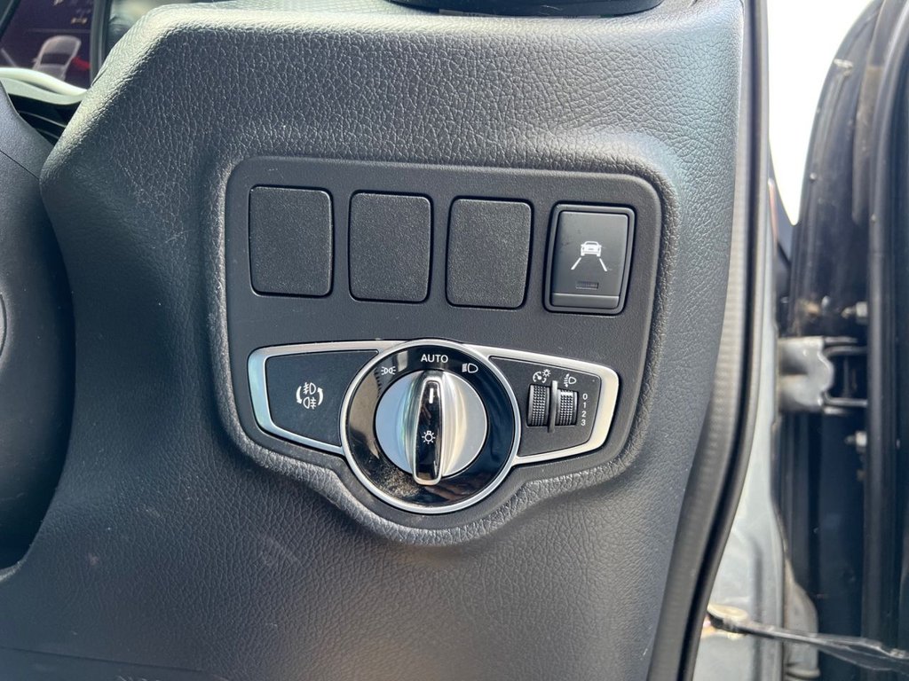 USED 2018 68 MERCEDES-BENZ X-CLASS 2.3 CDI BEECHWOOD CUSTOM Pickup Double Cab 4dr Diesel Auto 4MATIC Euro 6 (190 ps) *AWARD WINNING DEALERSHIP*