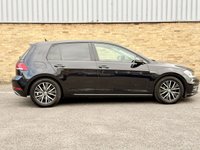 USED 2018 18 VOLKSWAGEN GOLF 1.5 TSI EVO BlueMotion Tech SE Nav Hatchback 5dr Petrol DSG Euro 6 (s/s) (130 ps) ULEZ | DSG Auto | Sat Nav