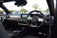 USED 2020 70 MERCEDES-BENZ A-CLASS 1.3 A250e 15.6kWh AMG Line (Premium Plus 2) Hatchback 5dr Petrol Plug-in Hybrid 8G-DCT Euro 6 (s/s) (218 ps) PAN ROOF / CARPLAY / REV CAM