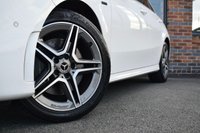 USED 2020 70 MERCEDES-BENZ A-CLASS 1.3 A250e 15.6kWh AMG Line (Premium Plus 2) Hatchback 5dr Petrol Plug-in Hybrid 8G-DCT Euro 6 (s/s) (218 ps) PAN ROOF / CARPLAY / REV CAM