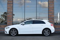 USED 2020 70 MERCEDES-BENZ A-CLASS 1.3 A250e 15.6kWh AMG Line (Premium Plus 2) Hatchback 5dr Petrol Plug-in Hybrid 8G-DCT Euro 6 (s/s) (218 ps) PAN ROOF / CARPLAY / REV CAM