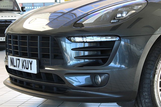 2017 PORSCHE MACAN 3.0 V6 S SUV 5dr Petrol PDK 4WD Euro 6 (s/s) (340 ps) - Photo 4