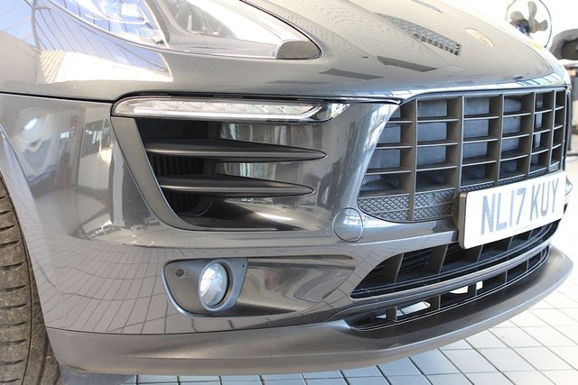 2017 PORSCHE MACAN 3.0 V6 S SUV 5dr Petrol PDK 4WD Euro 6 (s/s) (340 ps) - Photo 9