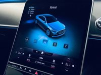 USED 2022 72 MERCEDES-BENZ S-CLASS 3.0 S580Le V6 28.6kWh AMG Line (Premium) Saloon 4dr Petrol Plug-in Hybrid G-Tronic+ Euro 6 (s/s) (510 ps) Black Pack / Dechrome | Lowering Links | Panoramic Roof | Burmester Sound | AA Inspected