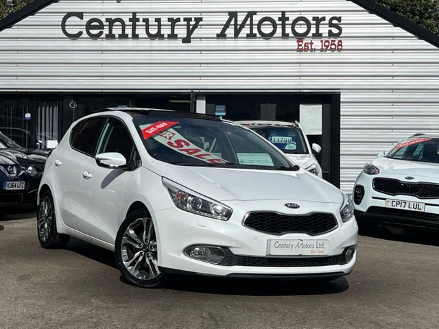 2015 15 Kia Ceed 1.6 CRDi EcoDynamics 4 Tech Hatchback 5dr Diesel Manual Euro 5 (s/s) (126 bhp)