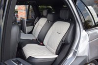 USED 2020 69 LAND ROVER RANGE ROVER 5.0 P565 V8 SV Autobiography Dynamic SUV 5dr Petrol Auto 4WD Euro 6 (s/s) (565 ps) SLIDING ROOF / REAR ENT / HUD