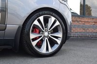 USED 2020 69 LAND ROVER RANGE ROVER 5.0 P565 V8 SV Autobiography Dynamic SUV 5dr Petrol Auto 4WD Euro 6 (s/s) (565 ps) SLIDING ROOF / REAR ENT / HUD