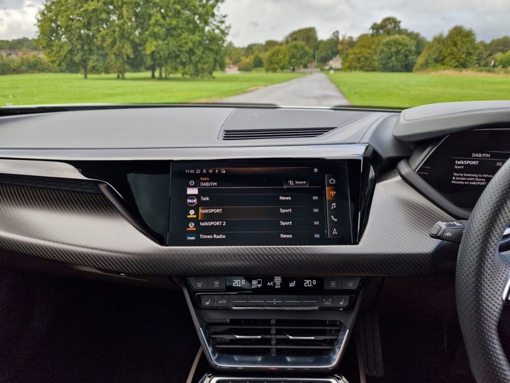 USED 2022 71 AUDI E-TRON GT 93.4kWh Vorsprung Saloon 4dr Electric Auto quattro (476 ps) 