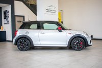 USED 2015 15 MINI HATCH 2.0 John Cooper Works Hatchback 3dr Petrol Auto Euro 6 (s/s) (231 ps) Chili & Media XL Package
