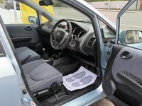 USED 2008 08 HONDA JAZZ 1.4 i-DSI SE Hatchback 5dr Petrol Manual (137 g/km, 82 bhp) CLEAN CONDITION THROUGHOUT + SERVICE HISTORY + FRESH SERVICE + NEW MOT + METALLIC BLUE COLOUR + SPEC INCLUDES ALLOY WHEELS, CLOTH INTERIOR, REMOTE LOCKING, ELECTRIC WINDOWS AND MIRRORS, MULTIFUNCTION STEERING WHEEL, A/C + 3 MONTHS WARRANTY + 12 MONTHS AA BREAKDOWN COVER INCLUDED