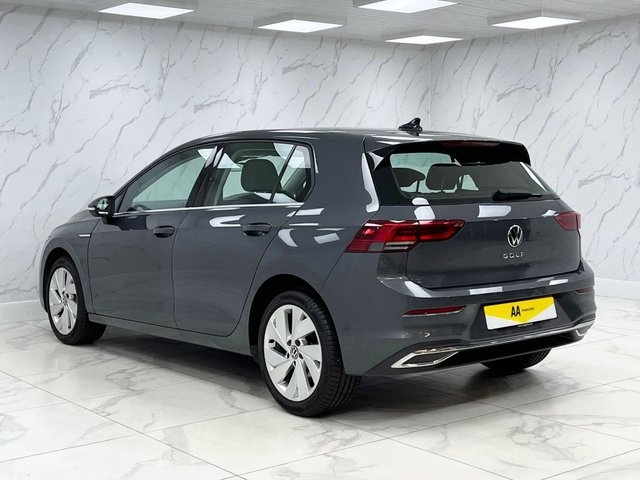 2020 Volkswagen Golf 1.5L Style 5dr - Photo 9
