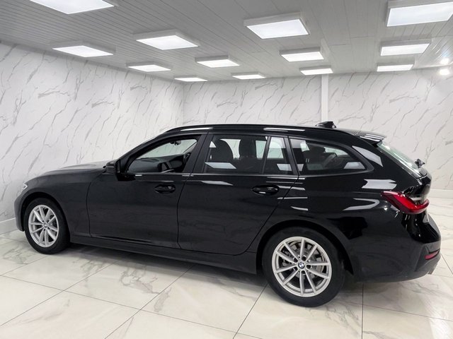 2022 BMW 3 Series 2L SE Pro 5dr - Photo 8