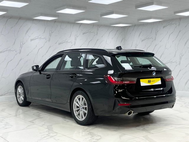 2022 BMW 3 Series 2L SE Pro 5dr - Photo 9