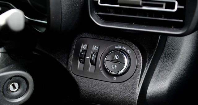 2019 VAUXHALL COMBO LIFE - Photo 12