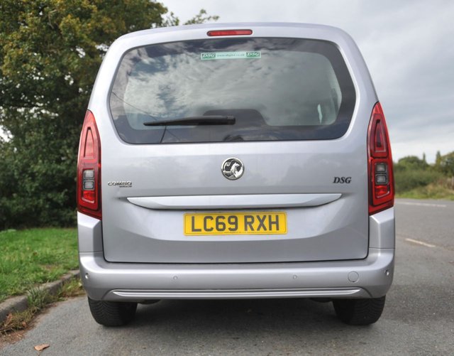 2019 VAUXHALL COMBO LIFE - Photo 5