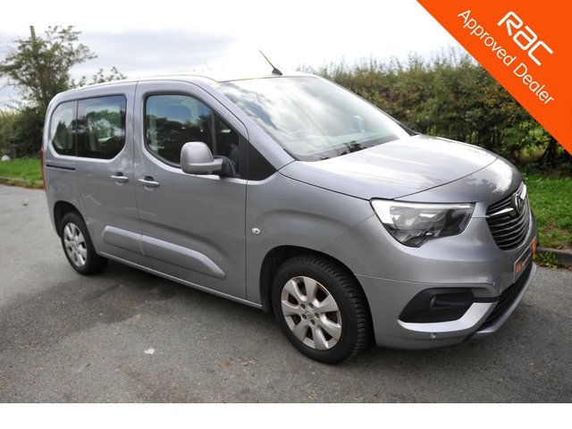 View our VAUXHALL COMBO LIFE
