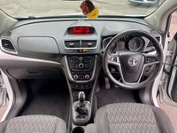 USED 2015 15 VAUXHALL MOKKA 1.6 Exclusiv SUV 5dr Petrol Manual 2WD Euro 5 (s/s) (115 ps) Great Value, Low Mileage Mokka With Loads Of Specification And Full Service History !!