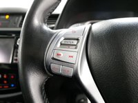 USED 2017 17 NISSAN NAVARA 2.3 DCI 190 BHP TEKNA EDITION 4WD MANUAL ( NO VAT ! ) HIGH SPEC | SAT NAV | 6 X STAMPS | NO VAT !