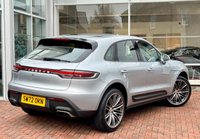 USED 2022 72 PORSCHE MACAN 2.0T SUV 5dr Petrol PDK 4WD Euro 6 (s/s) (265 ps) 
