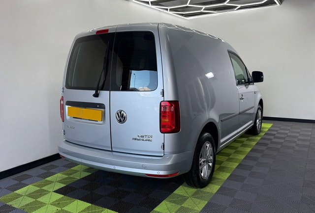 2017 VOLKSWAGEN CADDY