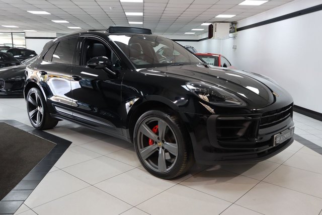 View our PORSCHE MACAN