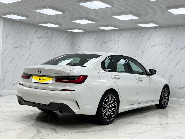 2021 BMW 3 Series 2L M Sport 4dr - Photo 11