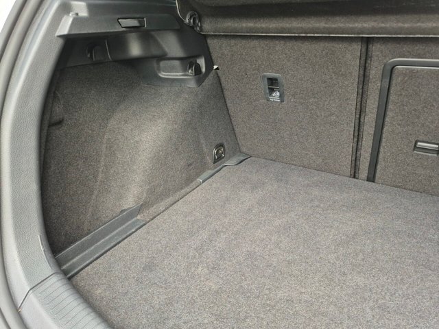 2017 Volkswagen Golf 2L GTI 5dr - Photo 11