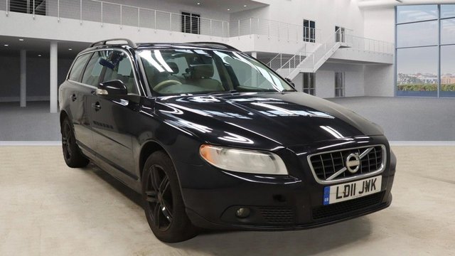 2011 V70 2.0 D3 SE ESTATE 5DR DIESEL MANUAL EURO 5 163 PS YEAR... photo