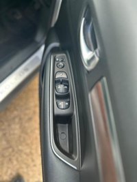 USED 2018 18 RENAULT KOLEOS 2.0 dCi Signature Nav SUV 5dr Diesel Manual 4WD Euro 6 (s/s) (175 ps) 
