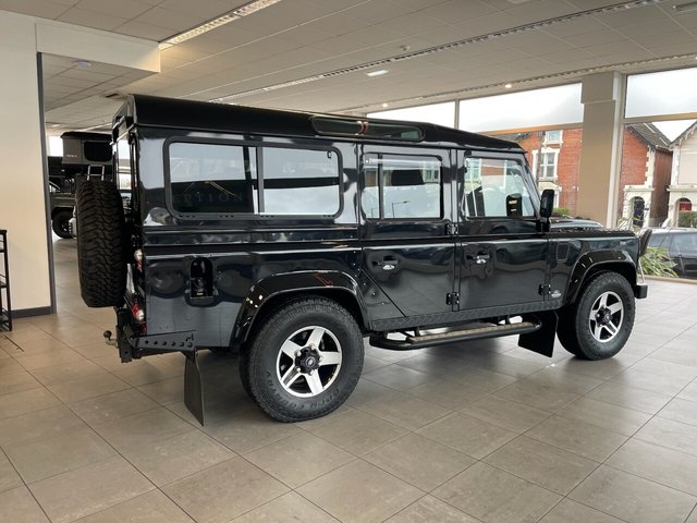 View our LAND ROVER DEFENDER