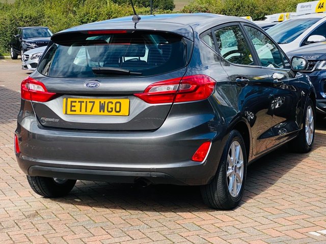 2017 Ford Fiesta 1L Zetec 5dr - Photo 8
