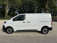USED 2019 69 PEUGEOT EXPERT 2.0 BlueHDi 1400 Professional Standard Panel Van 6dr Diesel Manual MWB Euro 6 (s/s) (120 ps) NO VAT, 2 PREV OWNERS, 2 KEYS