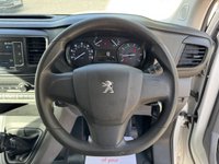 USED 2019 69 PEUGEOT EXPERT 2.0 BlueHDi 1400 Professional Standard Panel Van 6dr Diesel Manual MWB Euro 6 (s/s) (120 ps) NO VAT, 2 PREV OWNERS, 2 KEYS