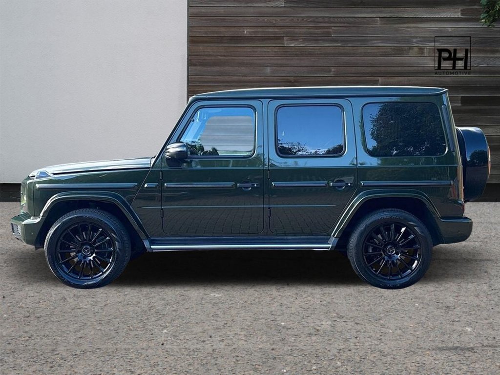 USED 2019 W MERCEDES-BENZ G-CLASS 2.9 G350d AMG Line (Premium) SUV 5dr Diesel G-Tronic+ 4MATIC Euro 6 (s/s) (286 ps) OLIVE GREEN|DESIGNO LEATHER