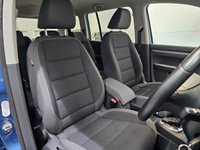 USED 2011 11 VOLKSWAGEN TOURAN 2.0 TDI SE MPV 5dr Diesel DSG Euro 5 (140 ps) Cruise Control, Parking Sensors, Air Conditioning