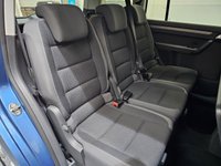 USED 2011 11 VOLKSWAGEN TOURAN 2.0 TDI SE MPV 5dr Diesel DSG Euro 5 (140 ps) Cruise Control, Parking Sensors, Air Conditioning