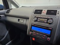 USED 2011 11 VOLKSWAGEN TOURAN 2.0 TDI SE MPV 5dr Diesel DSG Euro 5 (140 ps) Cruise Control, Parking Sensors, Air Conditioning