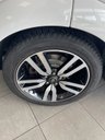 USED 2015 65 LAND ROVER DISCOVERY 4 3.0 SD V6 HSE Luxury SUV 5dr Diesel Auto 4WD Euro 6 (s/s) (256 bhp) This 2015 Land Rover Discovery 4 SD V6 HSE Luxury boasts exceptionally low mileage for its age, having covered just 60,041 miles. As a Euro 6 compliant model, it features a powerful 3.0L Diesel engine paired with a Four Wheel Drive drivetrain, offering robust performance and capability. The HSE Luxury trim ensures a premium experience, with notable features including automatic headlights, front parking aid, a heated steering wheel, and automatic climate control with air filtration.