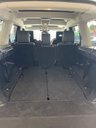 USED 2015 65 LAND ROVER DISCOVERY 4 3.0 SD V6 HSE Luxury SUV 5dr Diesel Auto 4WD Euro 6 (s/s) (256 bhp) This 2015 Land Rover Discovery 4 SD V6 HSE Luxury boasts exceptionally low mileage for its age, having covered just 60,041 miles. As a Euro 6 compliant model, it features a powerful 3.0L Diesel engine paired with a Four Wheel Drive drivetrain, offering robust performance and capability. The HSE Luxury trim ensures a premium experience, with notable features including automatic headlights, front parking aid, a heated steering wheel, and automatic climate control with air filtration.