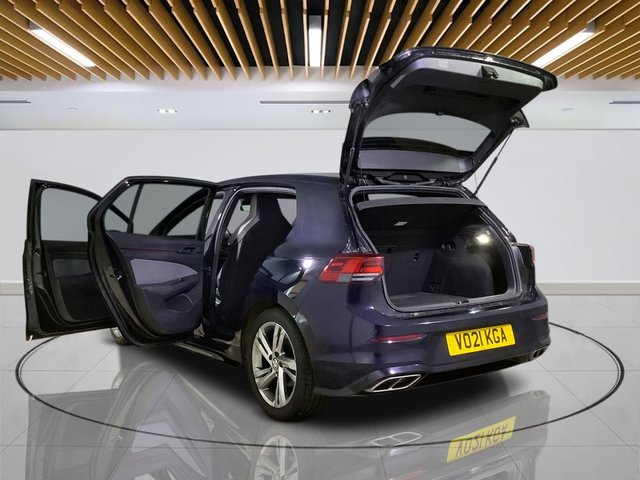 2021 Volkswagen Golf 1.5L R-Line 5dr - Photo 10