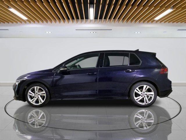 2021 Volkswagen Golf 1.5L R-Line 5dr - Photo 5