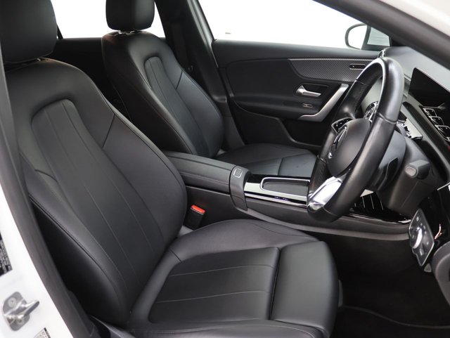 2023 Mercedes-Benz A Class 1.3L Sport 5dr - Photo 11