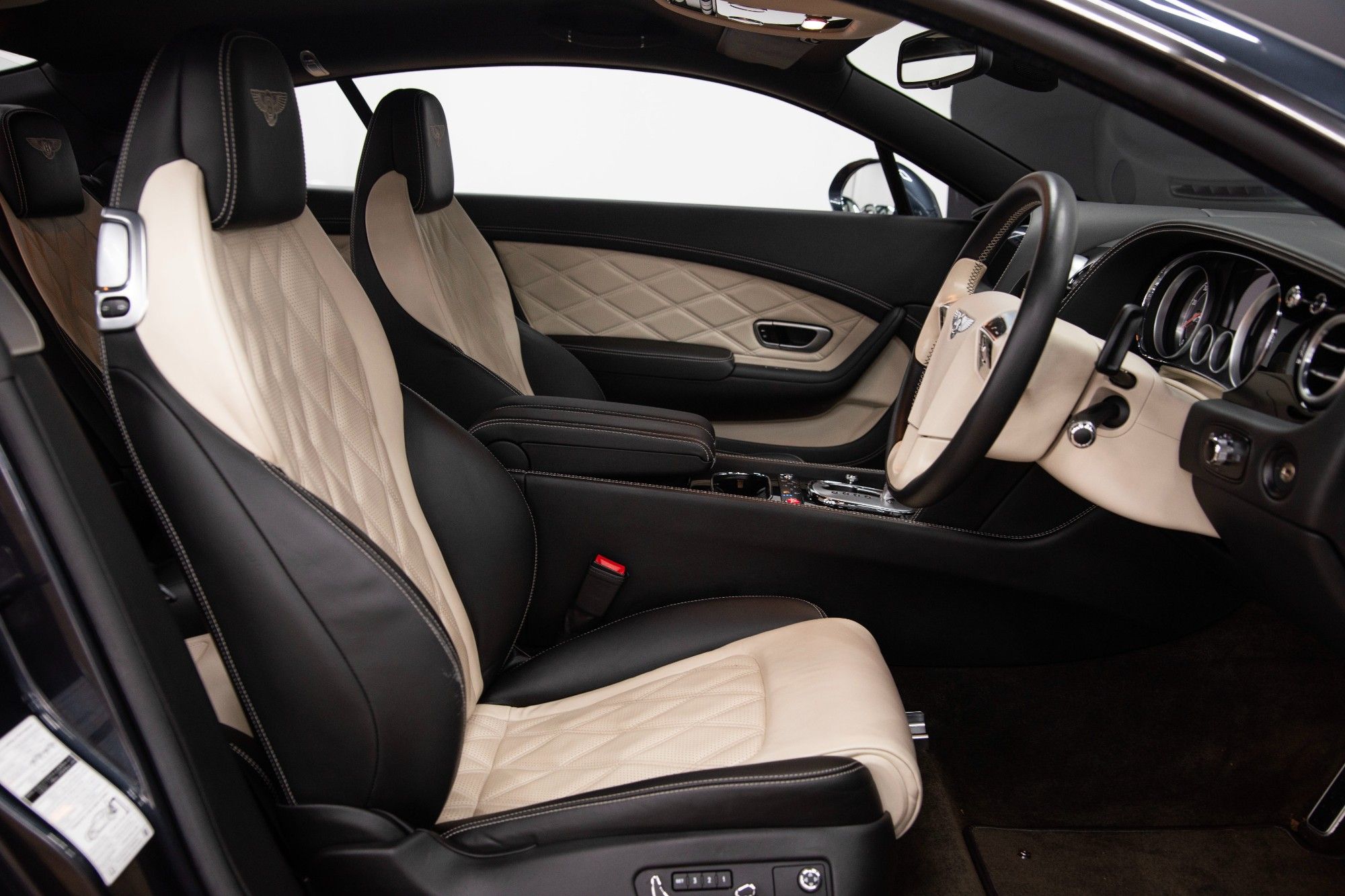 USED 2015 15 BENTLEY CONTINENTAL 4.0 V8 GT S Coupe 