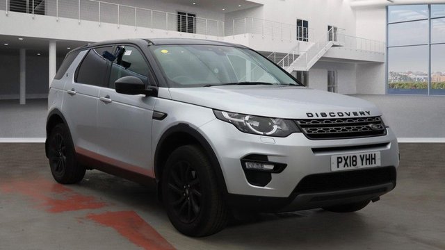 View our Land Rover Discovery Sport 2.0 TD4 SE Tech SUV 5dr Diesel Auto 4WD Euro 6 (s/s) (180 ps)
